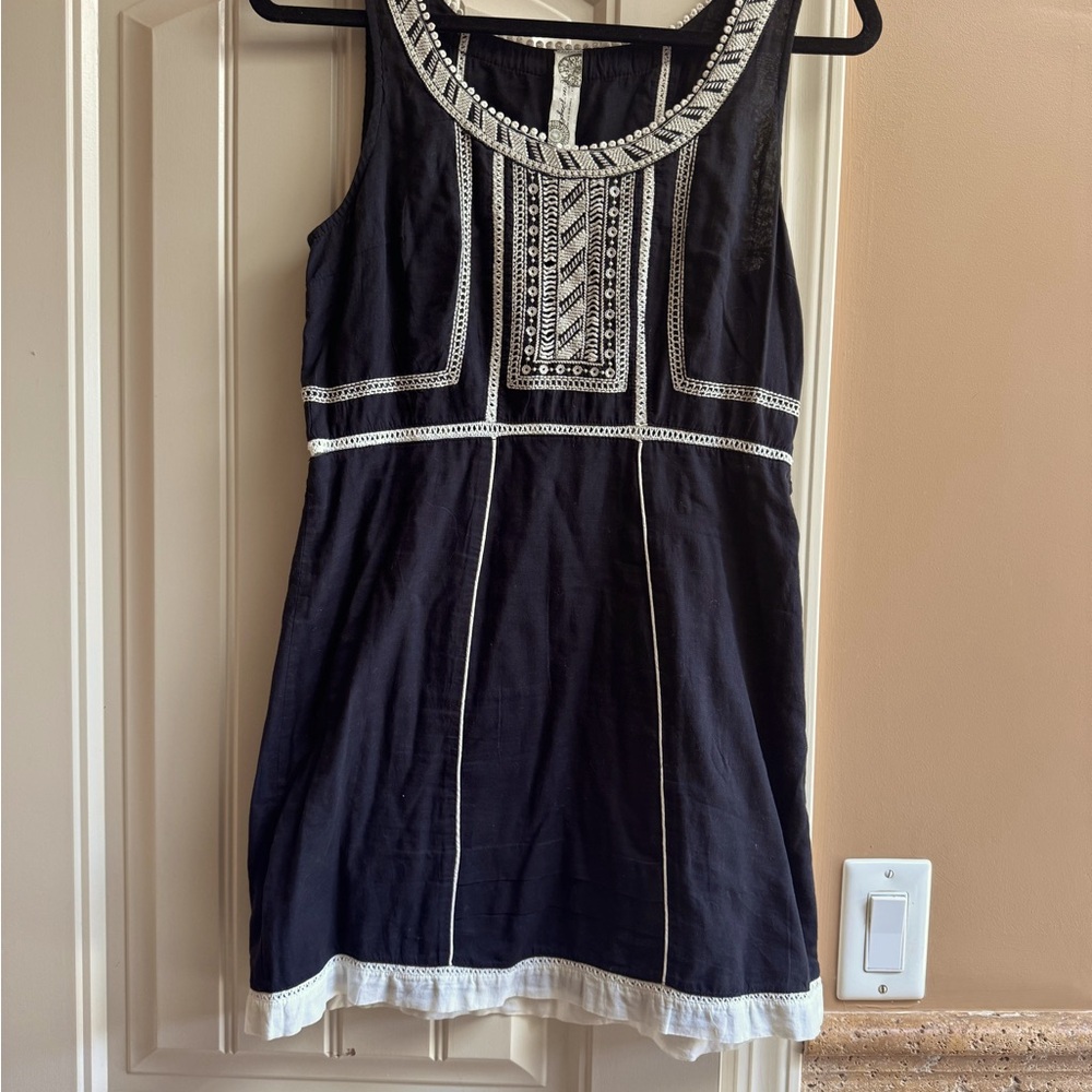 Free People Black and white adorable boho dress!